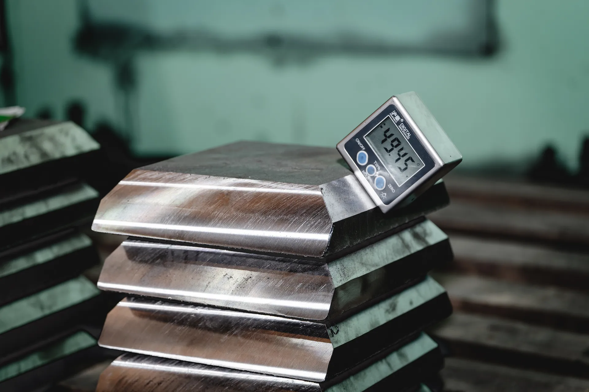 Custom surface finish requirement confirmation