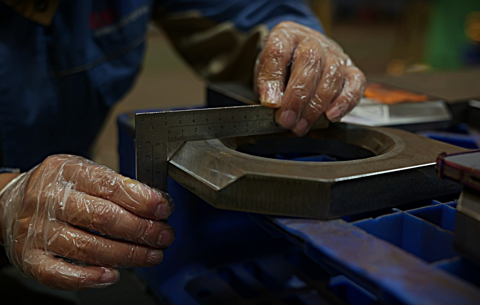Cut surface and edge quality on finished steel plate parts