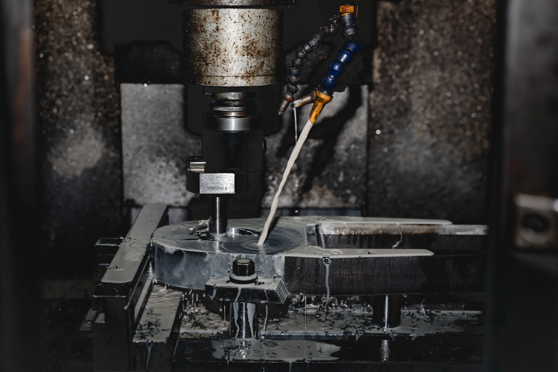 Hole drilling on cut steel plate — up to ⌀14mm diameter